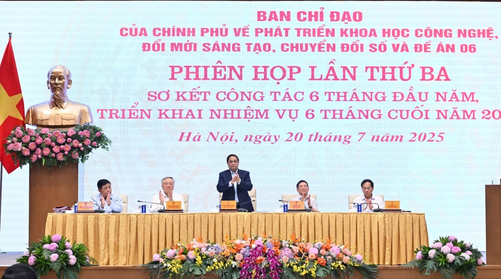 Thủ tướng: Nói đi đôi với làm, chấm dứt tình trạng "đánh trống bỏ dùi" Thủ tướng: Nói đi đôi với làm, chấm dứt tình trạng "đánh trống bỏ dùi"