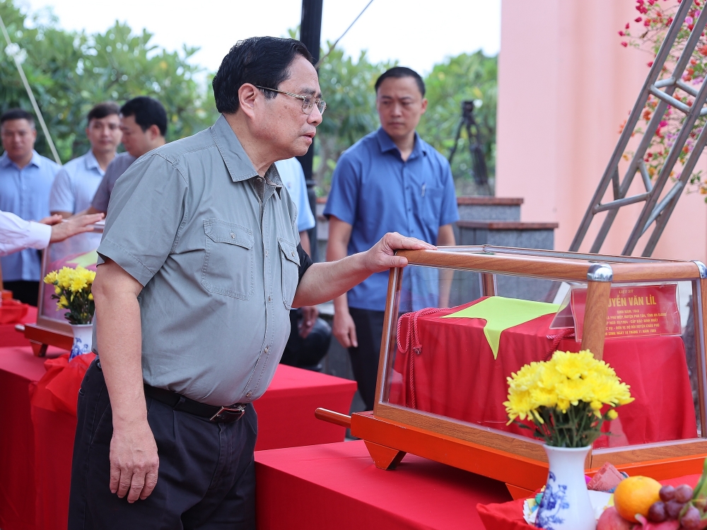 Thủ tướng: "Tiếp tục làm hết sức mình để không một liệt sĩ nào bị lãng quên"