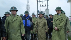 khong duoc chu quan vi bao so 3 khi vao dat lien co the tang cuong do