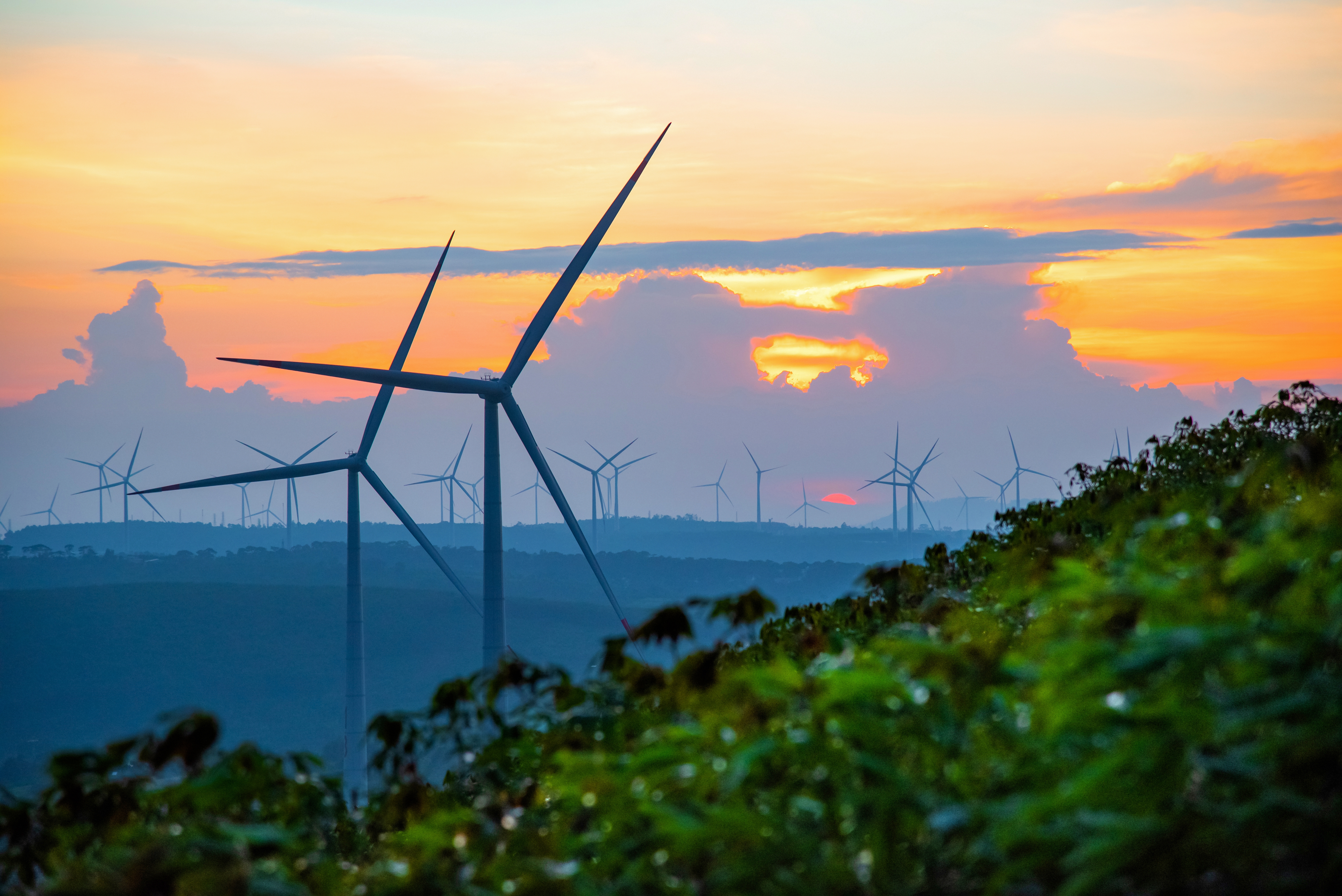 Bài 1: Năng lượng tái tạo, con đường tất yếu