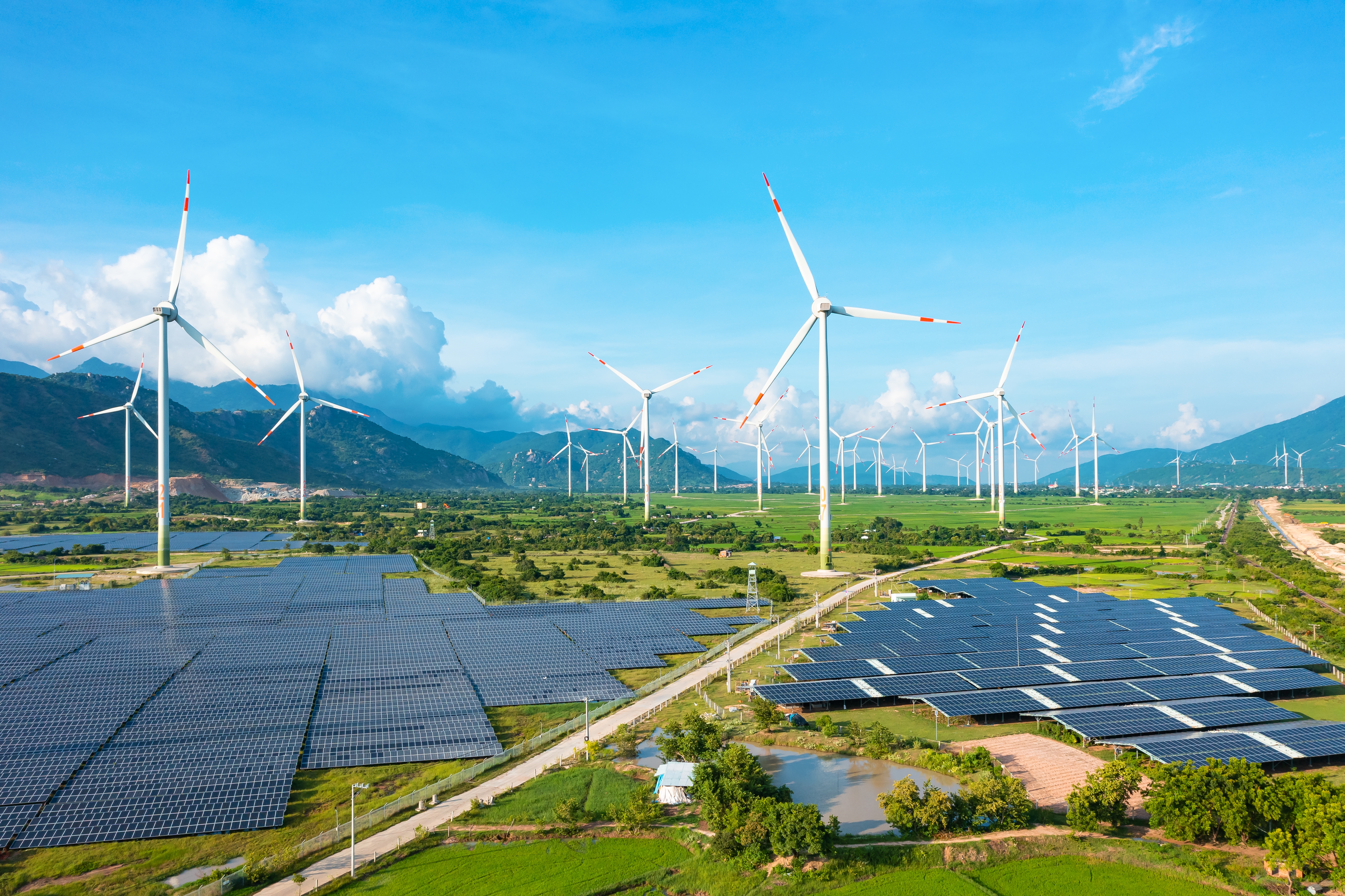 Bài 2: Cơ chế, thủ tục “trói chân” năng lượng sạch