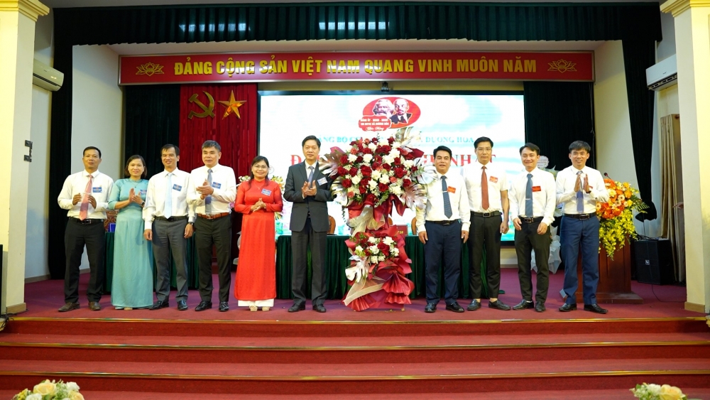 Bước ngoặt của Đảng bộ cơ quan UBND xã Dương Hoà