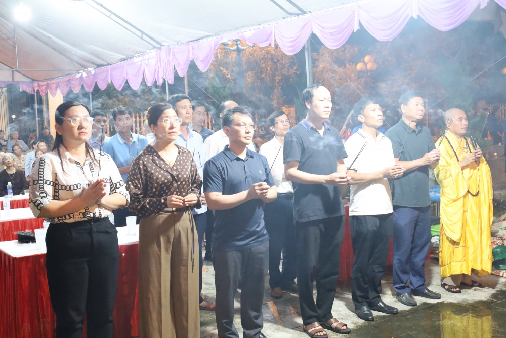 Mùa tri ân chan chứa nghĩa tình của lãnh đạo xã Hoa Lộc