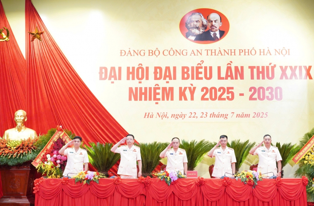 Công an Hà Nội: Khẳng định vai trò là “thanh kiếm”, “lá chắn” vững chắc của Thủ đô