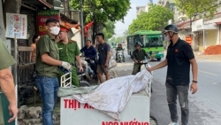 cong an hoai duc ra quan dam bao trat tu do thi an toan giao thong