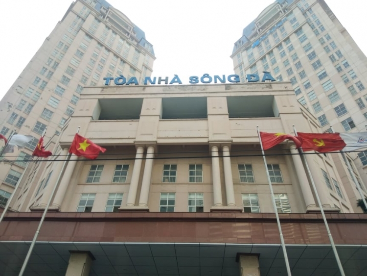 ong lon song da sut giam loi nhuan tram trong
