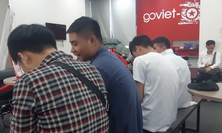 cu nhan dai hoc lam xe om cong nghe thu nhap 20 trieu dongthang