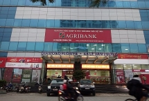agribank khoe lai lon keu kho ve bai toan tang von