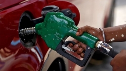 Giá xăng dầu tăng lần thứ 3 liên tiếp