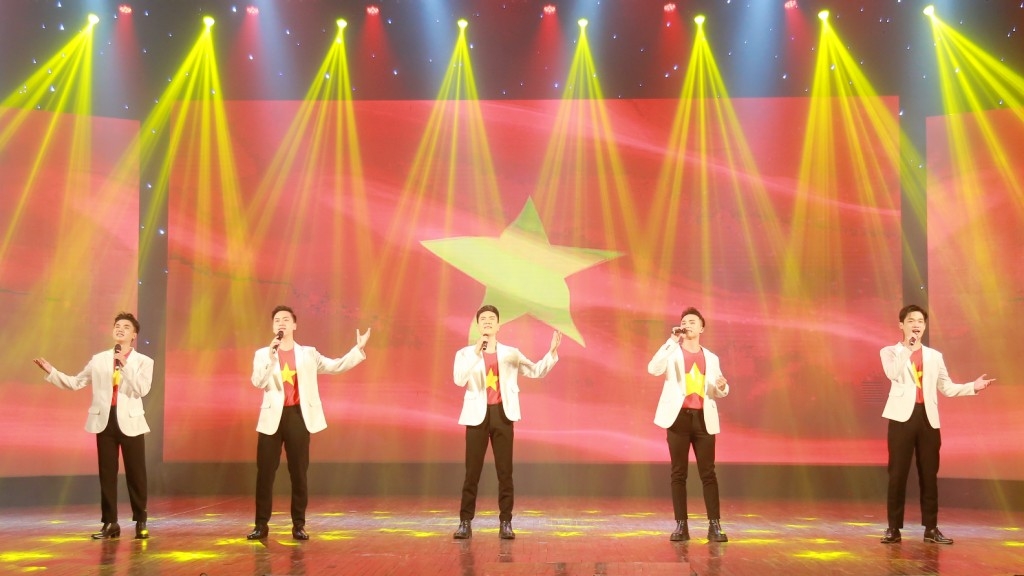 Ngọt ngào, sâu lắng với “Giai điệu tự hào - Tuổi trẻ Thủ đô làm theo lời Bác”