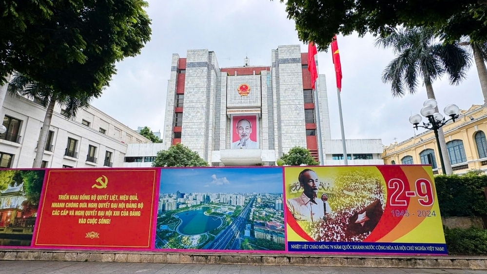 Hà Nội ra quy định về bổ nhiệm, miễn nhiệm, từ chức đối với cán bộ