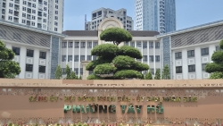 can bo cong chuc phuong tay ho som bat nhip voi bo may moi