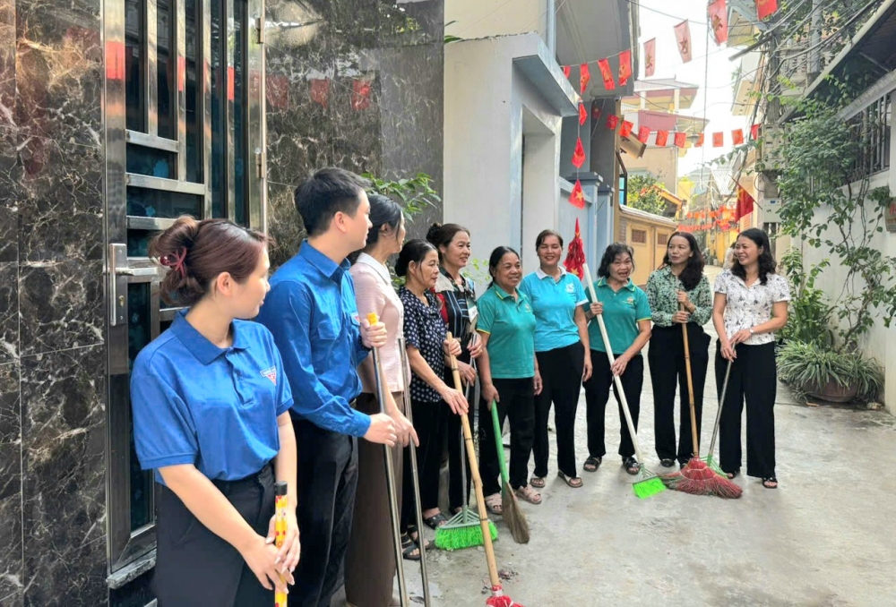 Đưa vệ sinh môi trường trở thành nếp sống, văn hóa của mỗi người dân Ô Diên