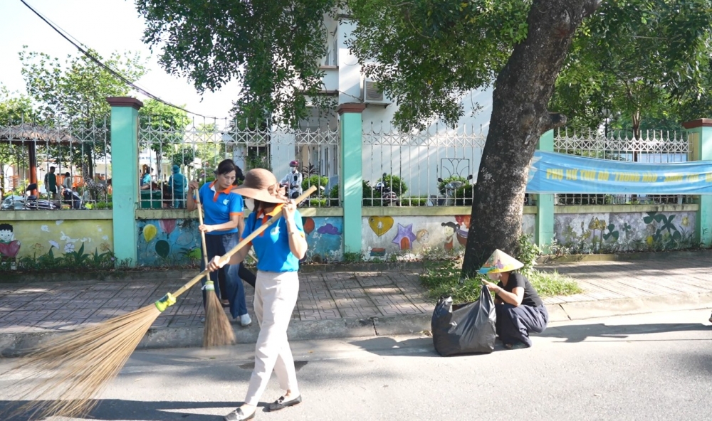 Xã Dương Hòa: Chung tay giữ gìn vệ sinh môi trường, xây dựng nếp sống văn minh
