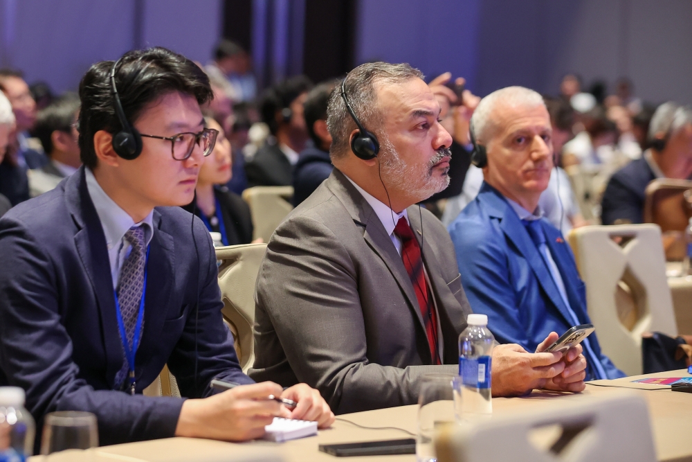 Thủ tướng: Trung tâm tài chính quốc tế là nơi pháp luật được &quot;thiết kế cho tương lai&quot;