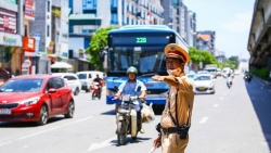 ha noi cam han che phuong tien tren nhieu tuyen pho tu 7 108