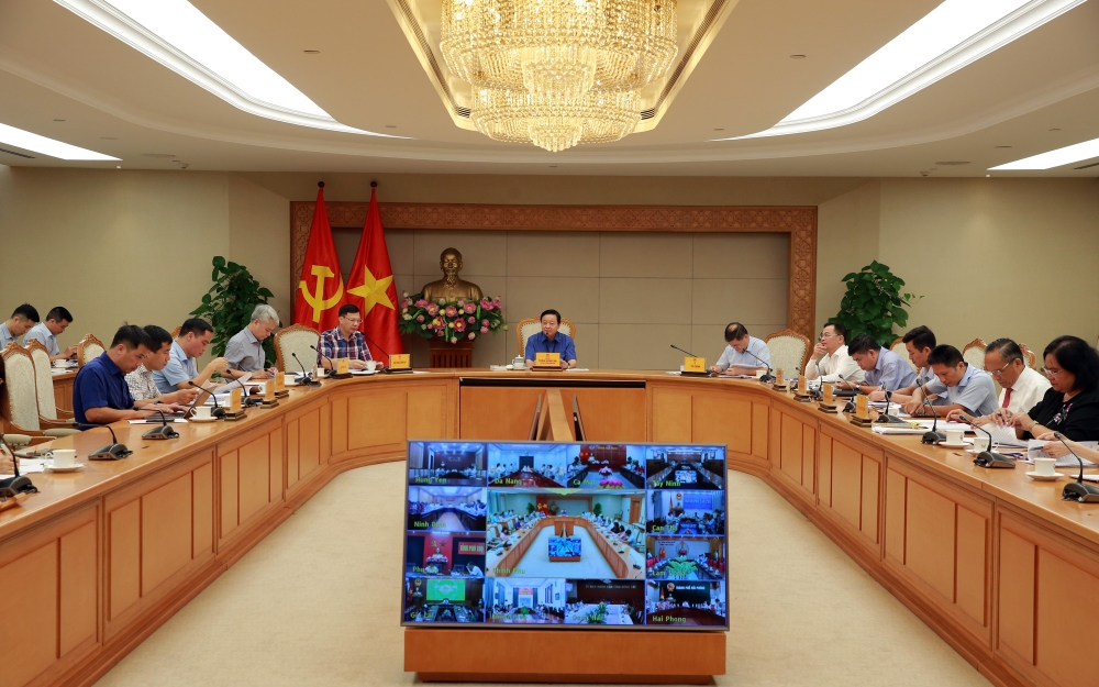 Chính sách tài chính đất đai phải công bằng, sát thực tiễn, dễ làm, rõ trách nhiệm, khoan sức dân Chính sách tài chính đất đai phải công bằng, sát thực tiễn, dễ làm, rõ trách nhiệm, khoan sức dân