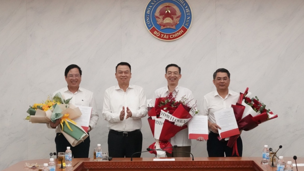 Bộ Tài chính điều động, bổ nhiệm một số nhân sự chủ chốt
