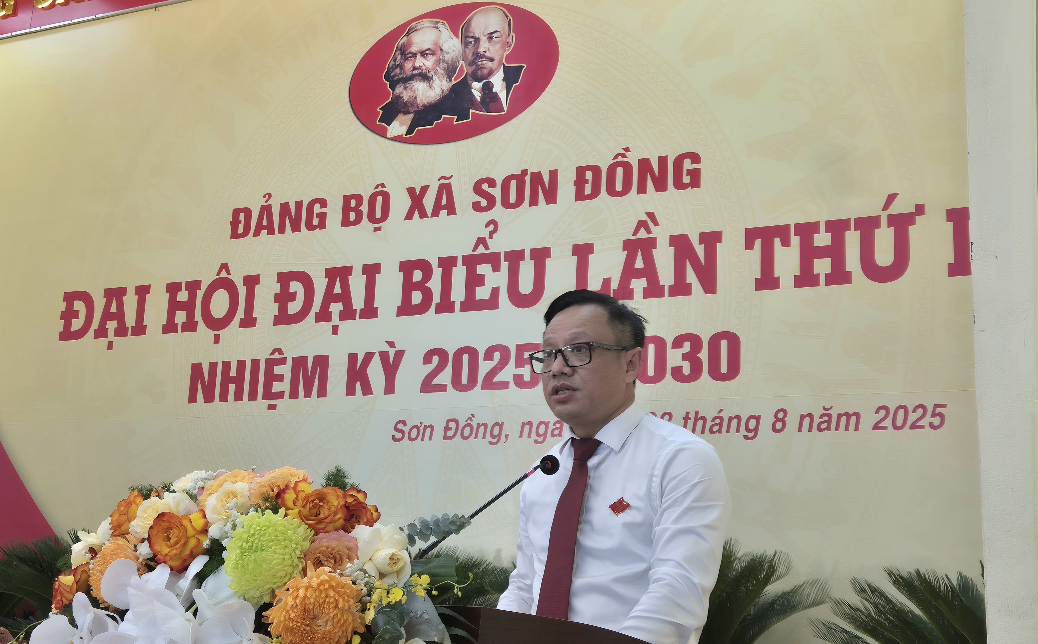 Quyết tâm xây dựng xã Sơn Đồng thành đô thị văn minh, giàu đẹp