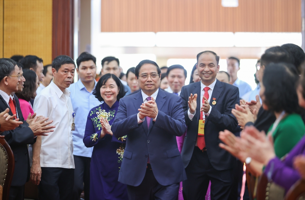 Thủ tướng: Xây dựng phường Tây Hồ kiểu mẫu, đi đầu, đặt mục tiêu đột phá cao hơn mặt bằng chung Thủ tướng: Xây dựng phường Tây Hồ kiểu mẫu, đi đầu, đặt mục tiêu đột phá cao hơn mặt bằng chung