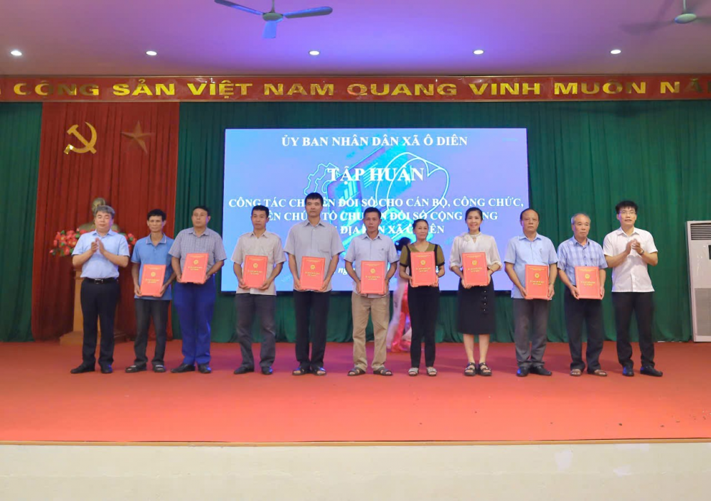 Xã Ô Diên thành lập 59 tổ chuyển đổi số cộng đồng