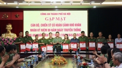 tinh cam cua cong an ha noi danh cho can bo chien si co hoan canh kho khan