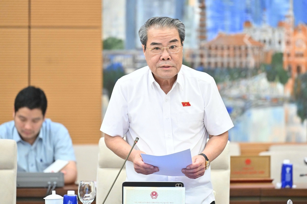 Chủ tịch Quốc hội: Giám sát phải rất gọn nhẹ, không cần đi những đoàn rầm rộ