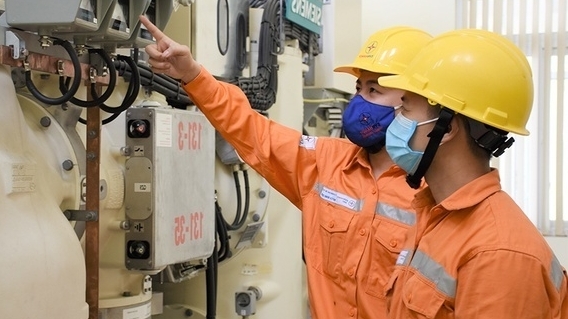 Mục tiêu tăng trưởng 8,3-8,5%: Không cho phép thiếu điện, xăng dầu