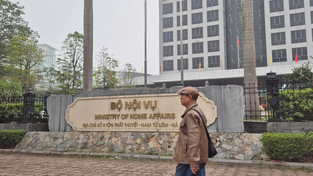 Bộ Nội vụ cử 34 cán bộ về tăng cường 2 tháng cho địa phương