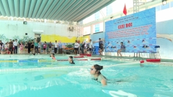 xa hoai duc hoc boi de an toan he vui khoe khong duoi nuoc