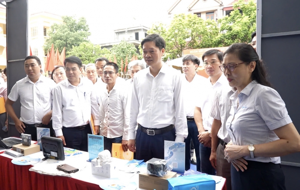 Xã Dương Hòa thành lập 46 tổ chuyển đổi số cộng đồng