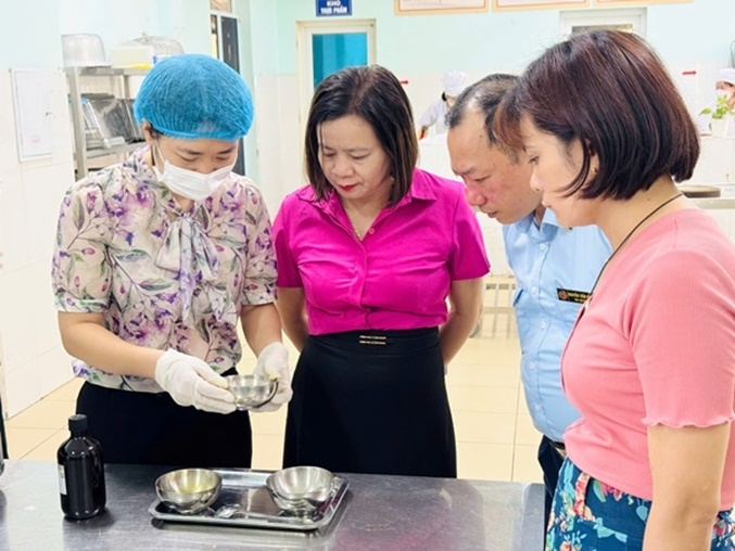 Xã Hoài Đức phát động thi đua “An toàn thực phẩm” năm 2025 Xã Hoài Đức phát động thi đua “An toàn thực phẩm” năm 2025