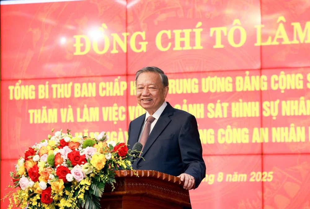 Tổng Bí thư: Công an phải thật sự là “điểm tựa bình yên của Nhân dân”