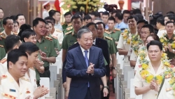 tong bi thu cong an phai that su la diem tua binh yen cua nhan dan