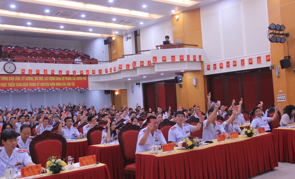 Chăm lo xây dựng đội ngũ cán bộ thanh tra thực sự là "thanh bảo kiếm" sắc bén của Đảng và Nhà nước