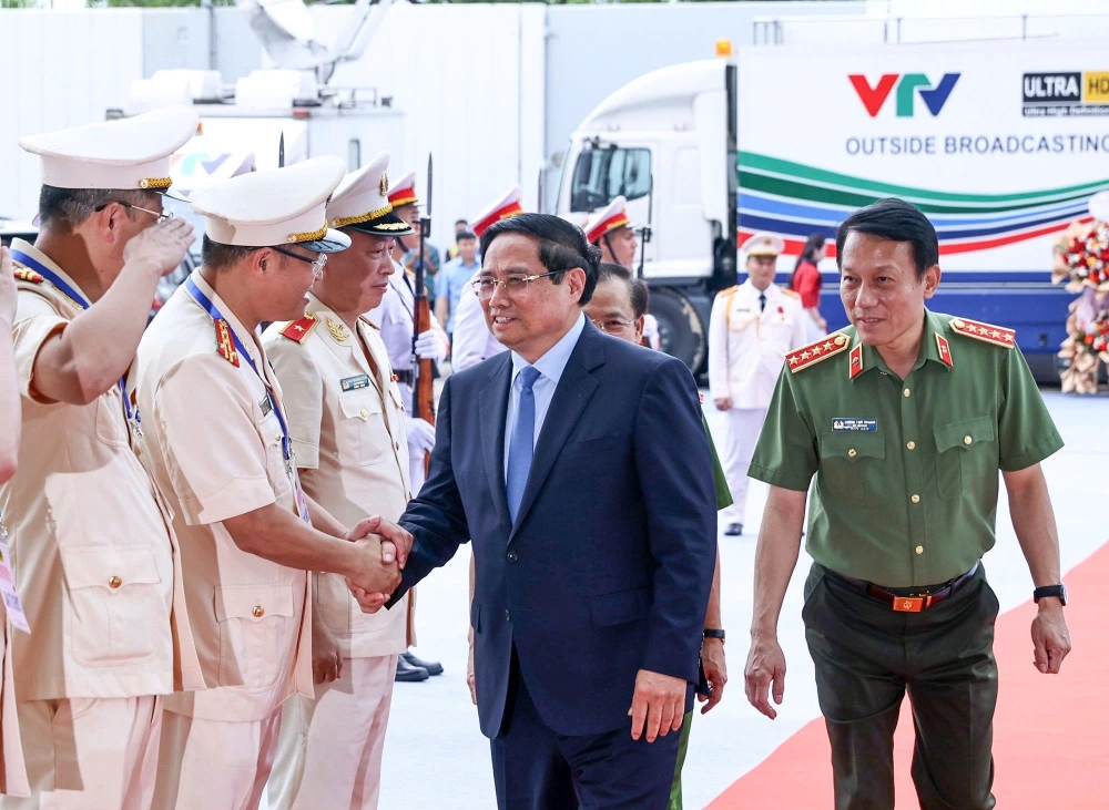 Công an Nhân dân là người bạn đồng hành, chia sẻ những lo toan, vất vả của người dân