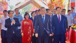 tong bi thu thu tuong du khoi cong khanh thanh 250 cong trinh mung quoc khanh