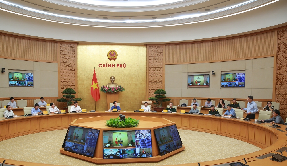 Bão số 5 gió rất mạnh hướng vào miền Trung: Không bị động, không chủ quan