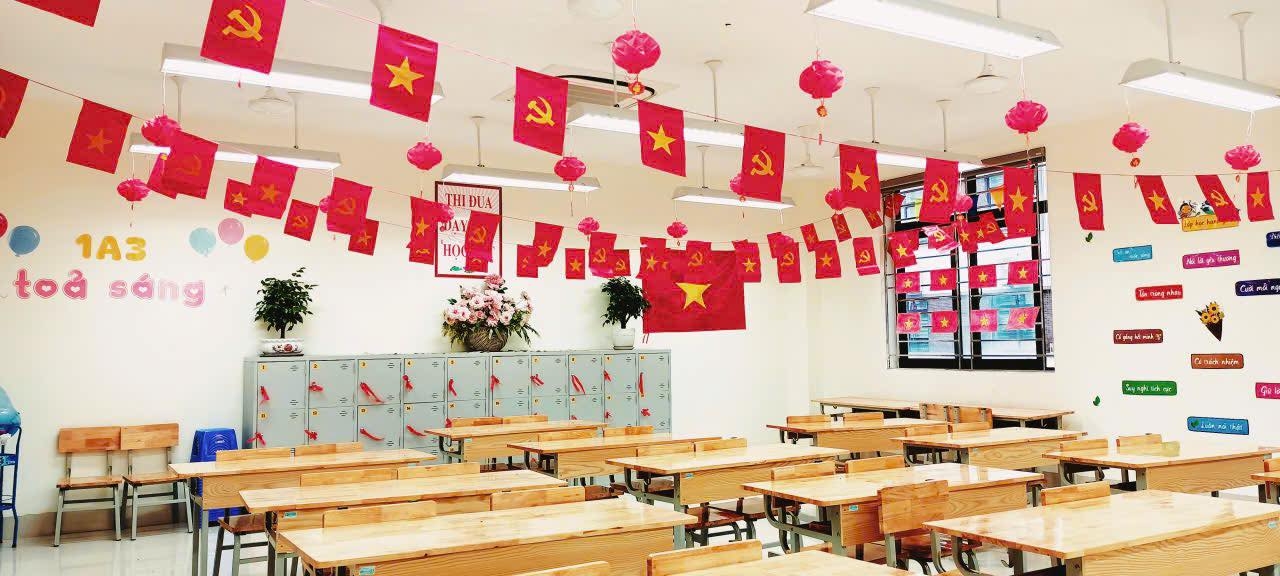 Tình yêu đất nước của cô và trò Trường Tiểu học Bắc Từ Liêm