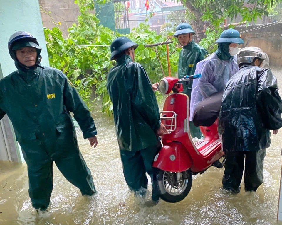 Xã Hoa Lộc: Công tác ứng phó bão số 5 được triển khai chủ động, quyết liệt