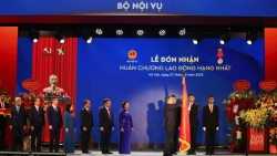 Ngành Nội vụ gánh vác sứ mệnh lịch sử trong cuộc cách mạng tinh gọn bộ máy