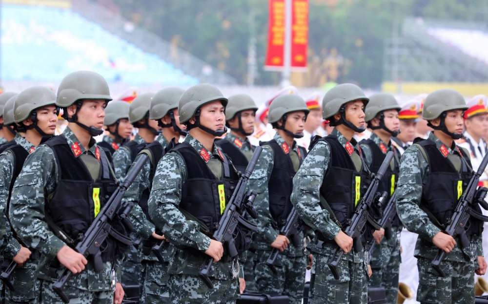 Hình ảnh lực lượng Công an xuất quân bảo vệ đại lễ A80