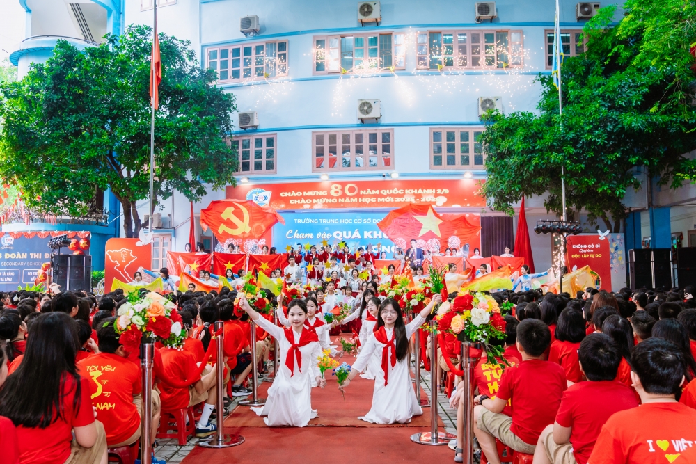 Quá khứ hào hùng của dân tộc được tái hiện tại Trường THCS Đoàn Thị Điểm