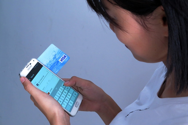 khong vay no van bi goi dien thoai de doa ep tra no