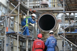 pho thu tuong giao nhieu nhiem vu cho pvn