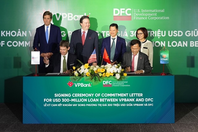 Tập đoàn tài chính của Hoa Kỳ ký cam kết cho VPBank vay 300 triệu USD