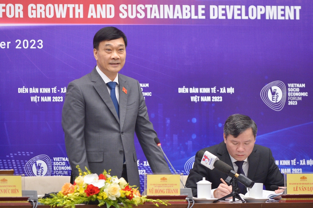 Kiến tạo chính sách để củng cố năng lực nội sinh của doanh nghiệp Kiến tạo chính sách để củng cố năng lực nội sinh của doanh nghiệp