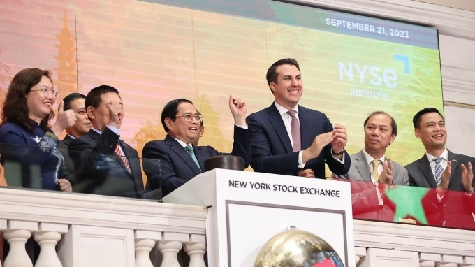 Thủ tướng rung chuông mở cửa giao dịch sàn chứng khoán New York