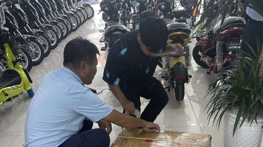 Công ty MOCABIKE Việt Nam kinh doanh xe đạp điện và bình ắc quy nhập lậu