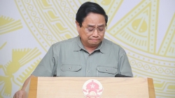 Thủ tướng nghẹn ngào, bật khóc khi nhắc đến tang thương ở Làng Nủ